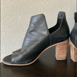 Steve Madden Shoetie